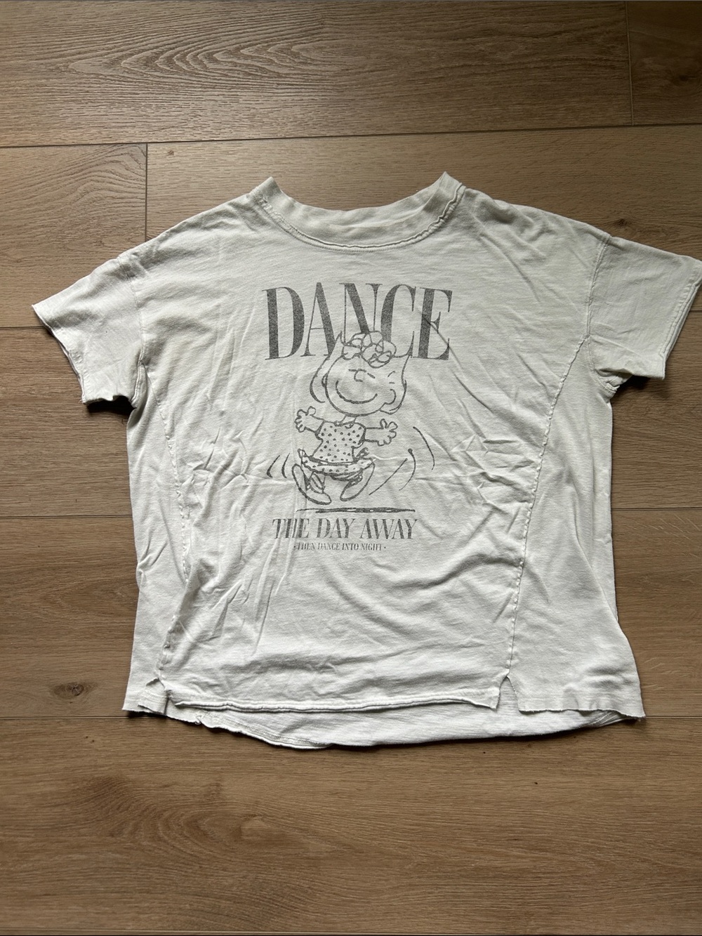 aerie White Graphic 'Dance' Short Sleeve Tee XS